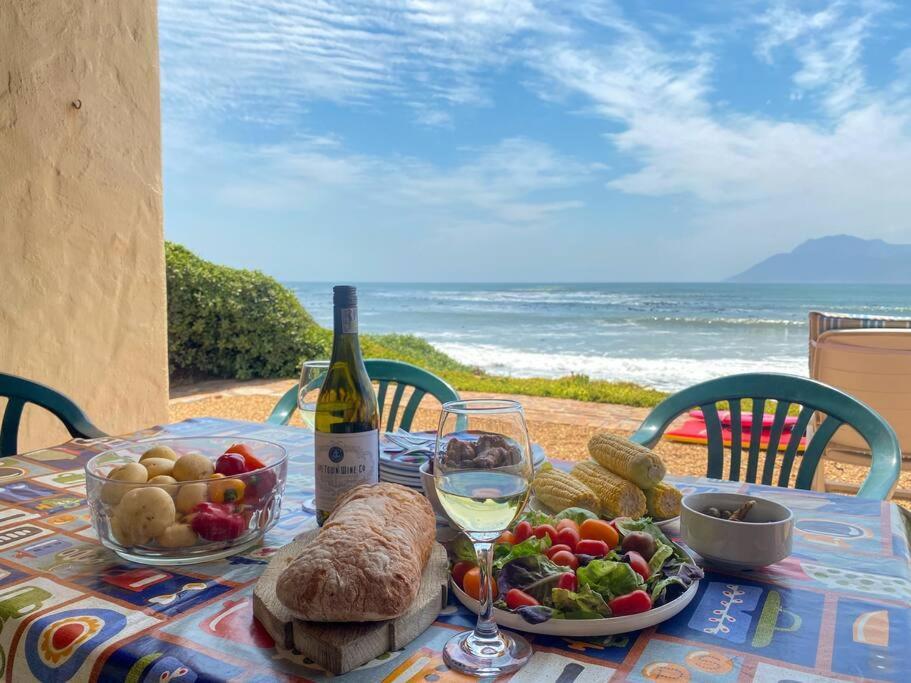 Family Surf Shack On The Beach Ciudad del Cabo Exterior foto